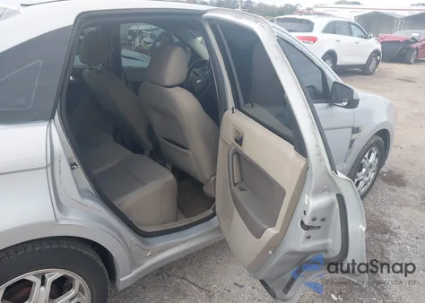 2008 Ford Focus Se/Ses z USA, uszkodzony, nr VIN 1FAHP35N48W104056